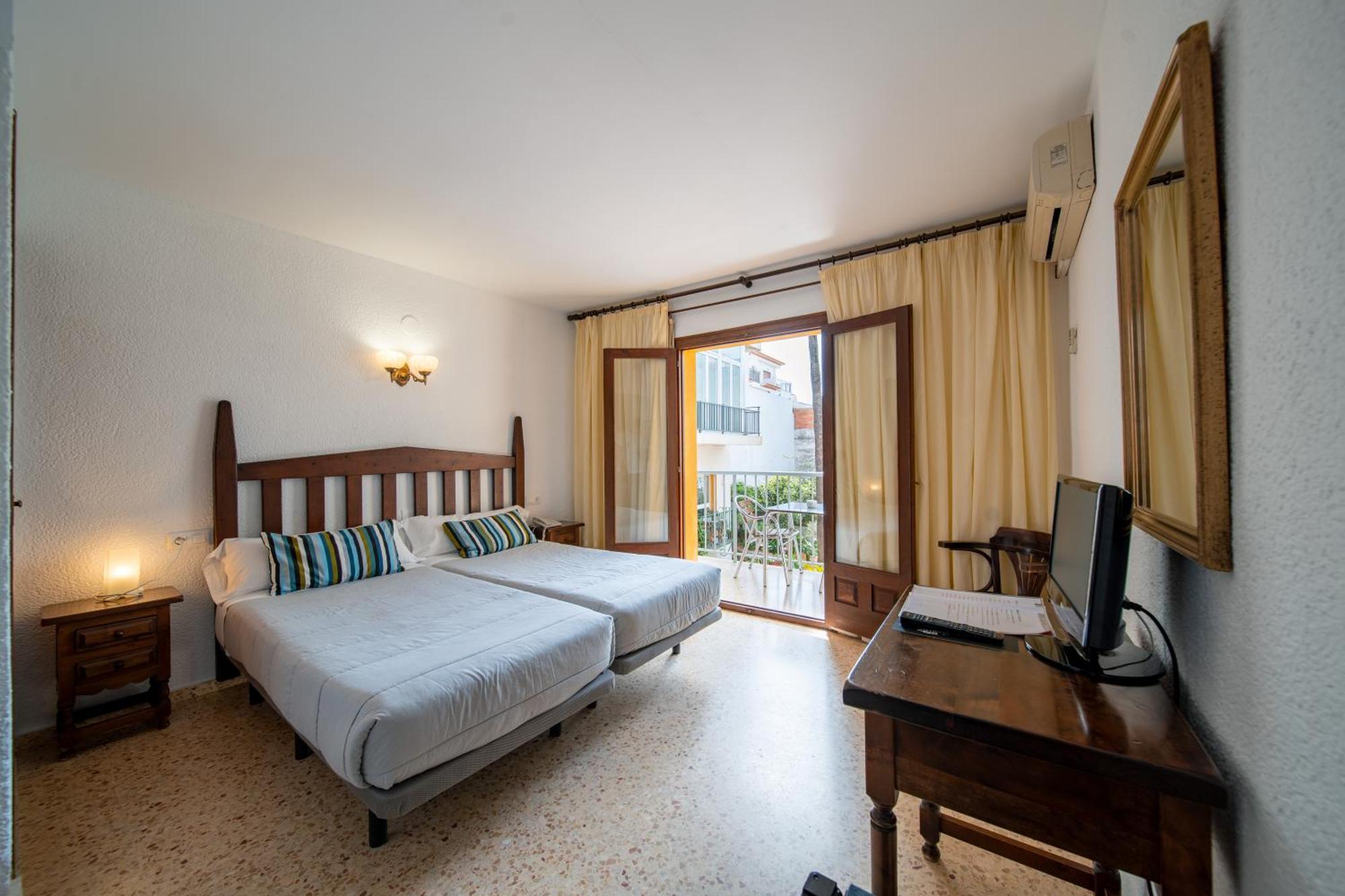 Hotel Buigues Moraira Exterior photo